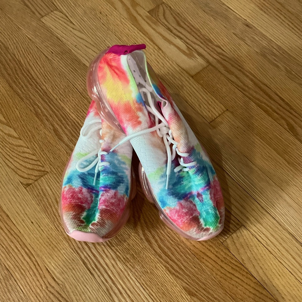 Multi-Color Size 8 Slipon Casual Tennis Shoes with clear sole